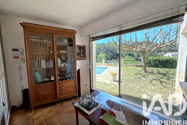 Maison à vendre 5 pièces 163 m² Aubagne