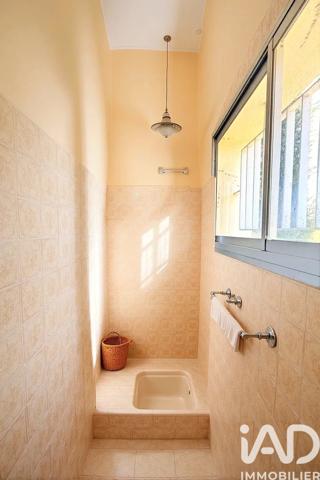 Maison à vendre 5 pièces 163 m² Aubagne