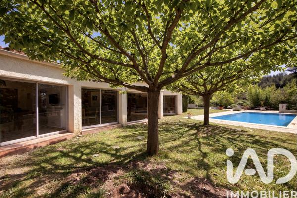 Maison à vendre 5 pièces 163 m² Aubagne