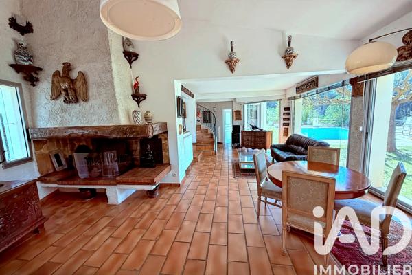 Maison à vendre 5 pièces 163 m² Aubagne