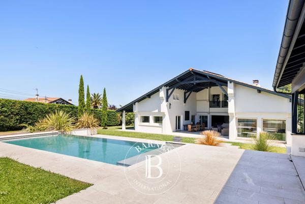 Arcangues, Maison 6 Chambres -  285 m² à vendre