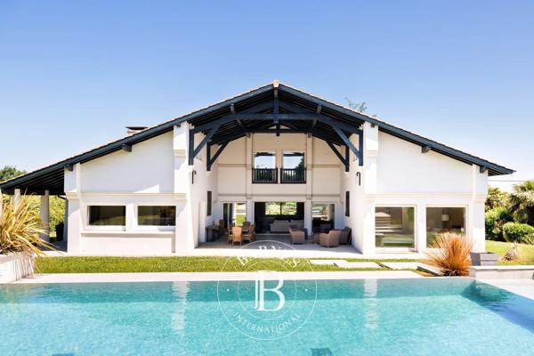 Arcangues, Maison 6 Chambres -  285 m² à vendre