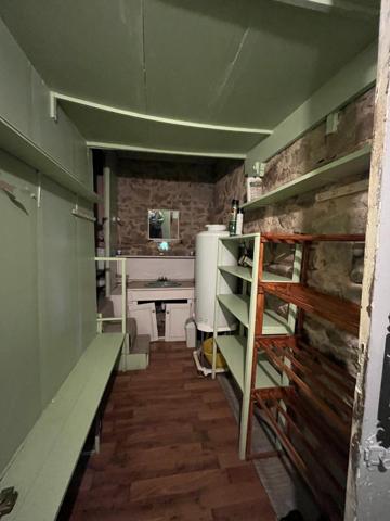 Charmante maison a renover dans la nature