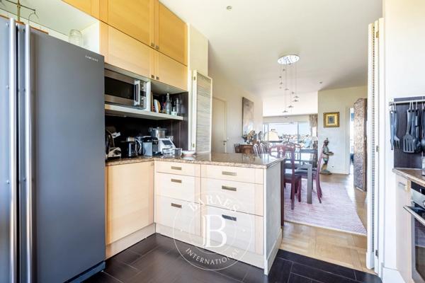 Paris 17ème, Appartement 3 Chambres -  118 m² à vendre