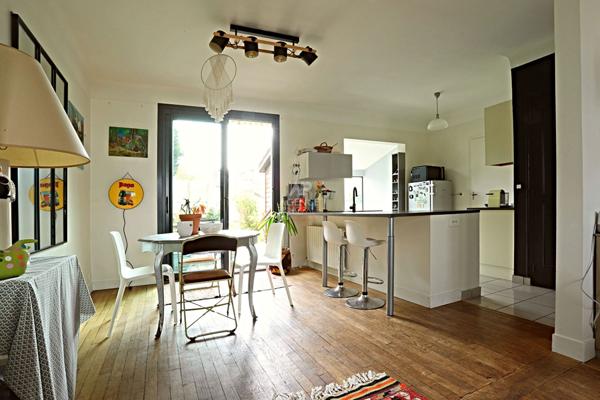 Maison Nanterre 5 pièce(s) 120 m2 €685 000 ** - Référence 15264