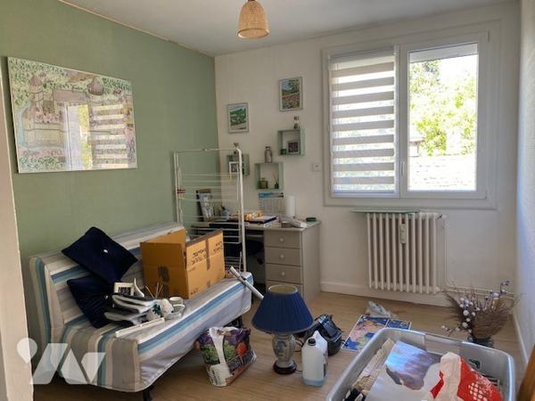 Quart LARREY/BEL AIR - T3 au 1er Et, 2 chbres, cave et grenier