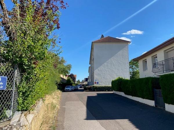 Quart LARREY/BEL AIR - T3 au 1er Et, 2 chbres, cave et grenier