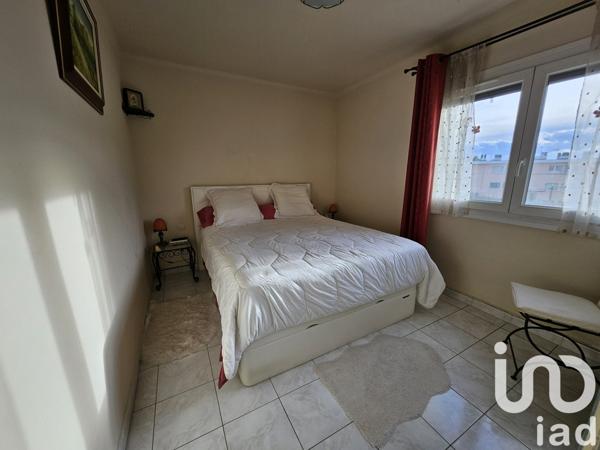 Appartement 3 pièces de 68 m² à Six-Fours-les-Plages (83140)