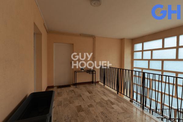 APPARTEMENT 3 PIECES DE 83.44 m² À ÉTIOLLES