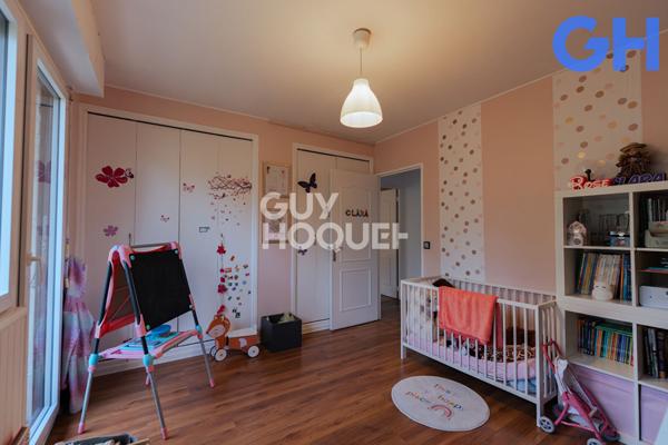 APPARTEMENT 3 PIECES DE 83.44 m² À ÉTIOLLES