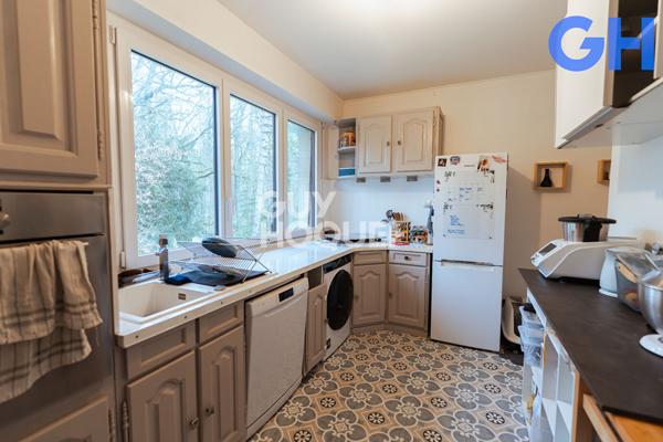 APPARTEMENT 3 PIECES DE 83.44 m² À ÉTIOLLES