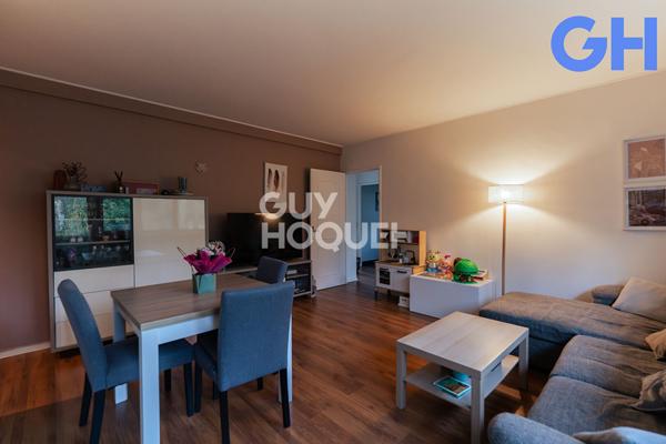 APPARTEMENT 3 PIECES DE 83.44 m² À ÉTIOLLES