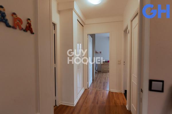 APPARTEMENT 3 PIECES DE 83.44 m² À ÉTIOLLES