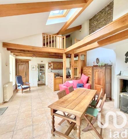 Maison à vendre 9 pièces 174 m² Ingrandes-Le-Fresne-sur-Loire