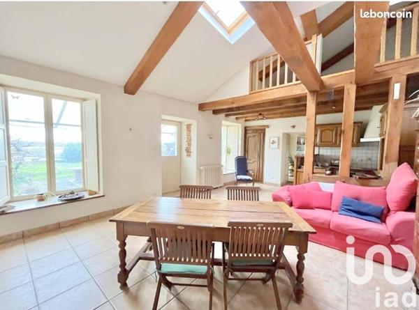 Maison à vendre 9 pièces 174 m² Ingrandes-Le-Fresne-sur-Loire