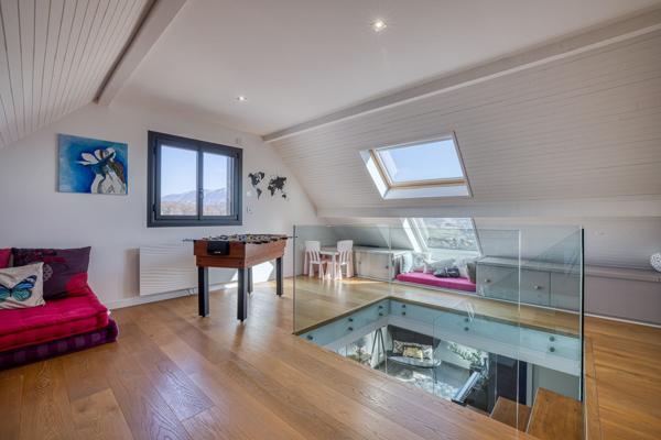 Vente Maison de luxe Annecy 8 Pièces 240 m²