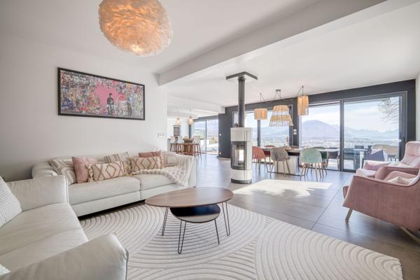 Vente Maison de luxe Annecy 8 Pièces 240 m²