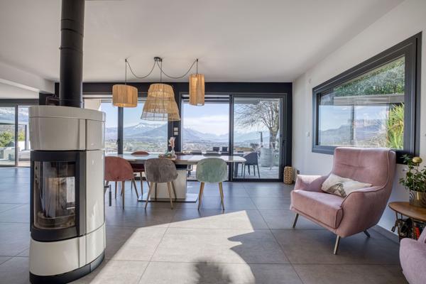 Vente Maison de luxe Annecy 8 Pièces 240 m²