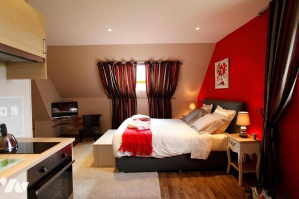 CORPS DE FERME, SITUEE SUR HOUPLINES-LYS