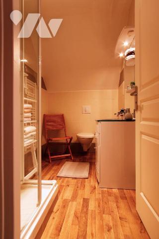 CORPS DE FERME, SITUEE SUR HOUPLINES-LYS