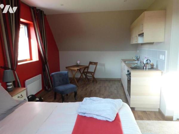 CORPS DE FERME, SITUEE SUR HOUPLINES-LYS