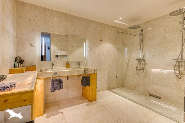 Maison à vendre |  L'Isle-Adam |  8 pièces | 318 m²