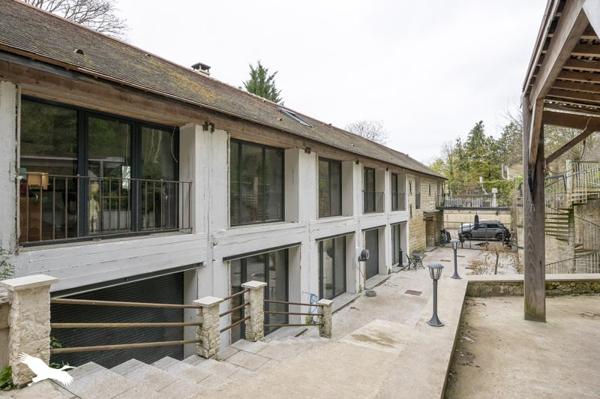 Maison à vendre |  L'Isle-Adam |  8 pièces | 318 m²
