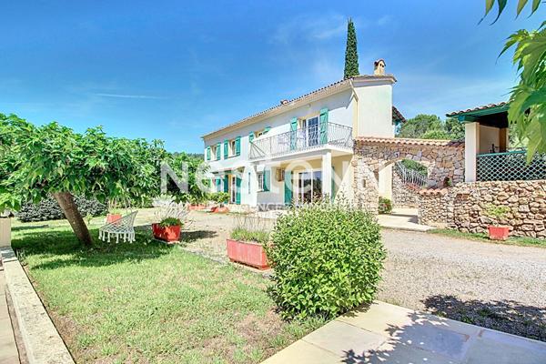 BASTIDE FAMILIALE A VENDRE - LES ARCS 188m² + CARPORT + PISCINE 12x6m