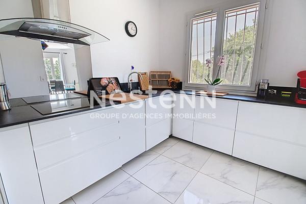 BASTIDE FAMILIALE A VENDRE - LES ARCS 188m² + CARPORT + PISCINE 12x6m