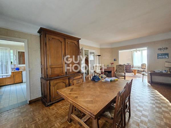 Pavillon bourgeois non mitoyen - 180 m² habitables + combles aménagés