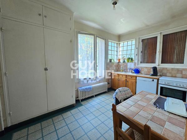 Pavillon bourgeois non mitoyen - 180 m² habitables + combles aménagés