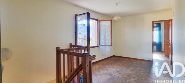 Maison à vendre 7 pièces 156 m² Saint-Vincent-de-Mercuze