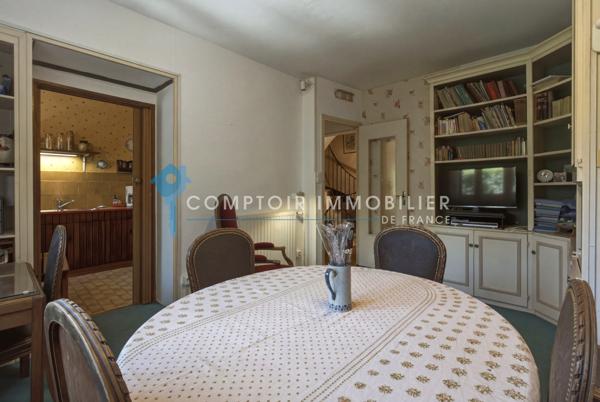 Maison
                                                                                                                                                                                                                                                                                                                        6 pièce(s)                                                                                                                                                                                                          4 chambre(s)                                                                                                                                                                                                          126  m²