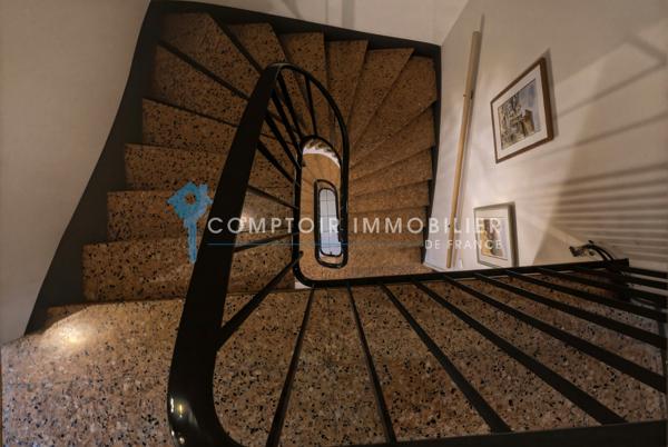 Maison
                                                                                                                                                                                                                                                                                                                        6 pièce(s)                                                                                                                                                                                                          4 chambre(s)                                                                                                                                                                                                          126  m²