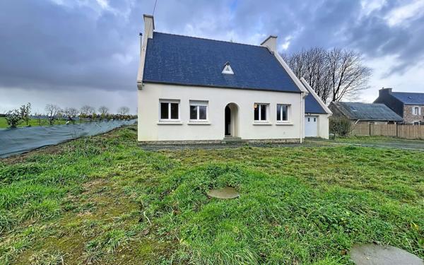 Maison à vendre    6 pièces •  Landivisiau