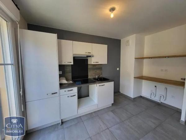 Appartement à louer 2 pièces 41.92m² Amfreville-la-Mi-Voie (76920)