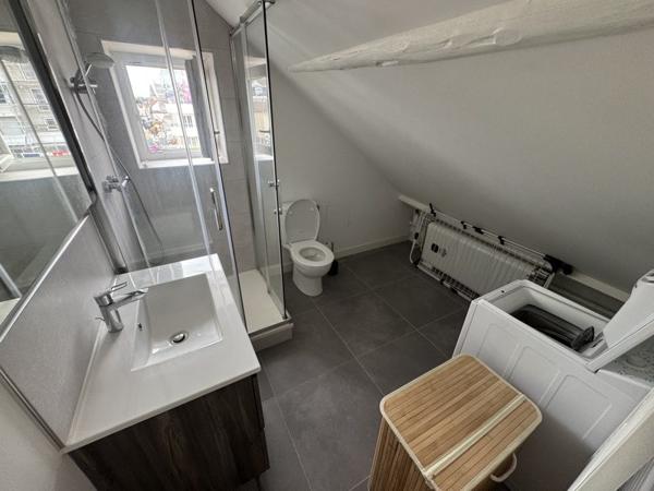 Appartement à louer 700 € CC Achères 1 pièce 26 m² DPE E