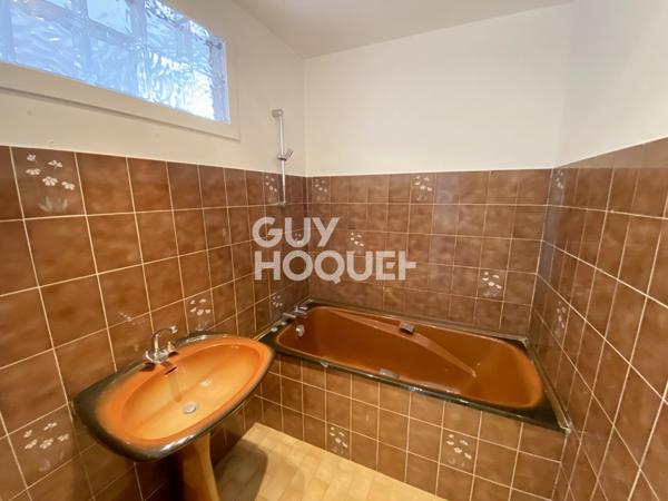 Maison de 104 m² à vendre sur SAINT JULIEN DE CONCELLES