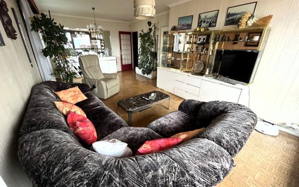 Appartement à vendre    4 pièces • 85 m2 Saint-Genis-Laval