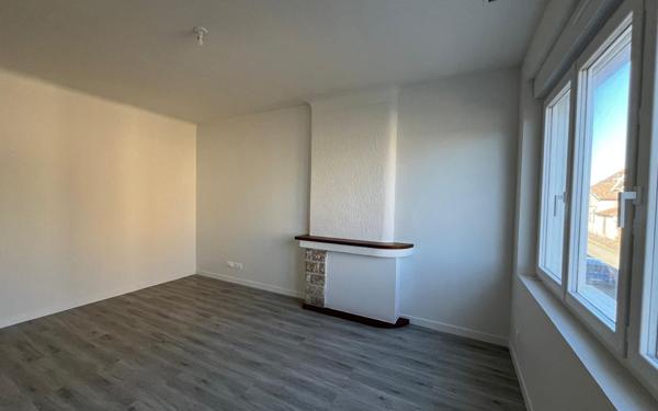 Maison à louer    4 pièces •  Mugron