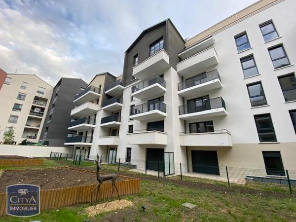 Location parking Bobigny (93000)