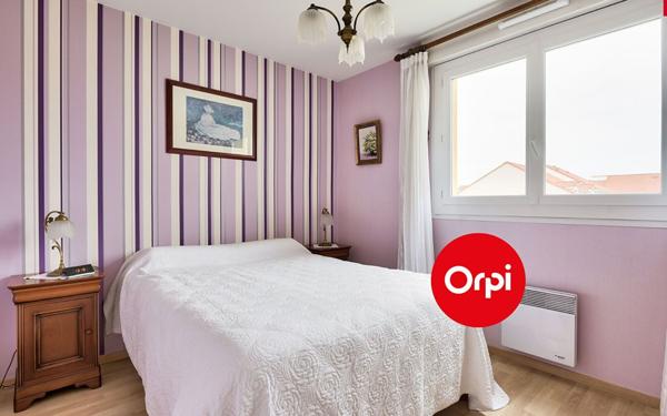 Appartement à vendre    5 pièces • 100,59 m2 Saint-Priest