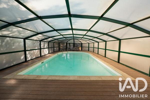 Maison à vendre 13 pièces 280 m² Doué-en-Anjou
