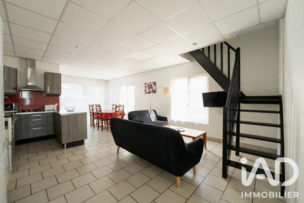 Maison à vendre 13 pièces 280 m² Doué-en-Anjou