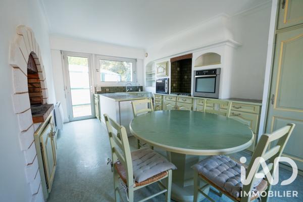 Maison à vendre 13 pièces 280 m² Doué-en-Anjou