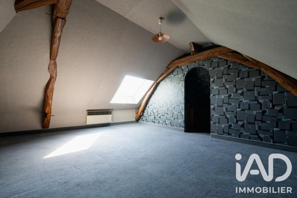 Maison à vendre 13 pièces 280 m² Doué-en-Anjou