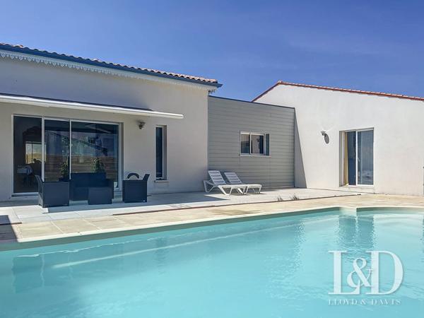 Royan : Maison de 2020 plain-pied 175 m² avec piscine
