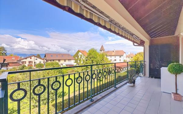 Appartement à vendre    5 pièces • 117 m2 Veigy-Foncenex