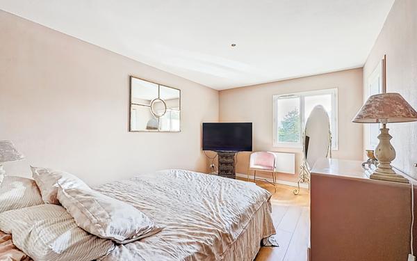 Appartement à vendre    5 pièces • 117 m2 Veigy-Foncenex