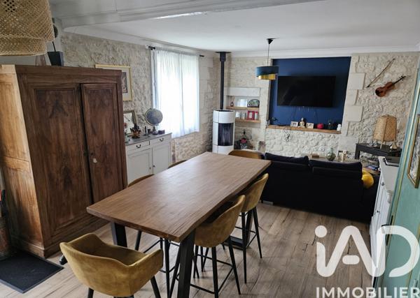 Maison à vendre 4 pièces 94 m² Pont-l'Abbé-d'Arnoult